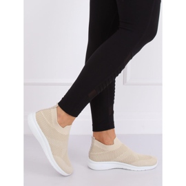 Beige NB330P Chaussures de sport beiges 1 Beige NB330P Chaussures de sport beiges 1