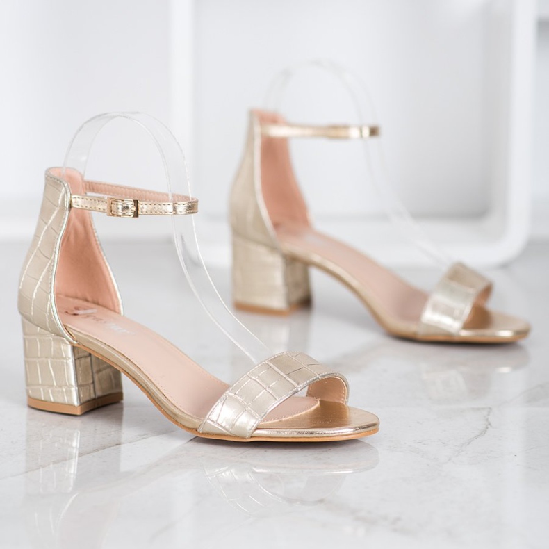 Seastar Sandales avec cuir écologique d'or 1 Seastar Sandales avec cuir écologique d'or 1