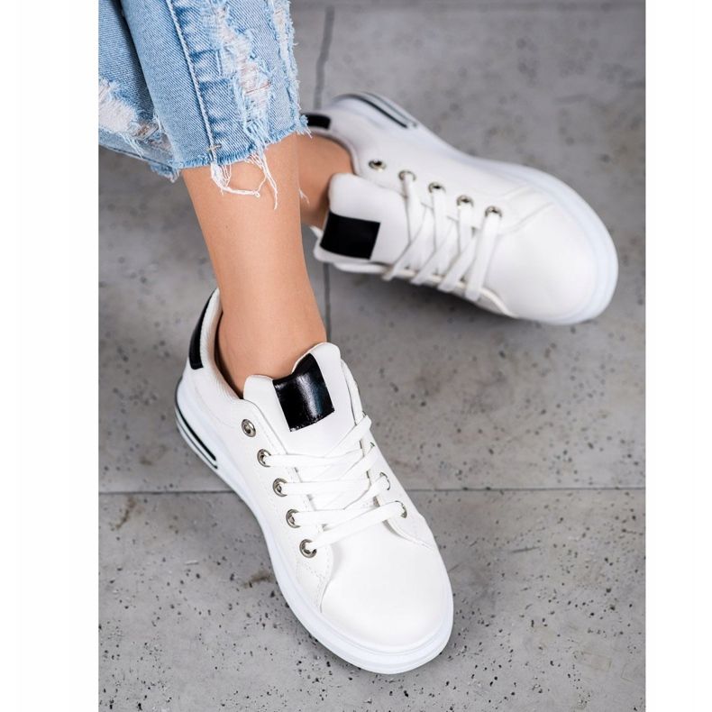 SHELOVET Chaussures de sport à la mode blanche 2 SHELOVET Chaussures de sport à la mode blanche 2