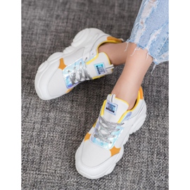 SHELOVET Chaussures de sport confortables blanche 1 SHELOVET Chaussures de sport confortables blanche 1