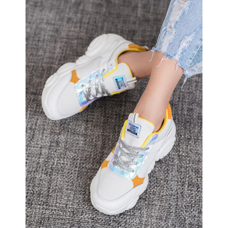 SHELOVET Chaussures de sport confortables blanche 1 SHELOVET Chaussures de sport confortables blanche 1