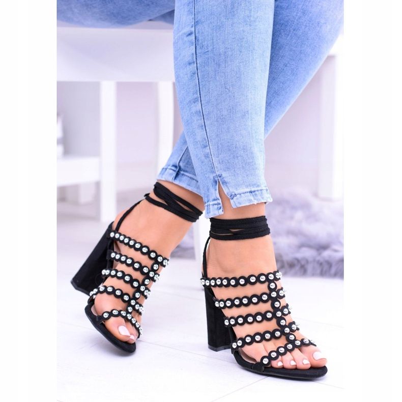 Sandales à talons noires pour femmes de Ysmira 1