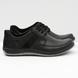 KOMODO Chaussures en cuir classiques noires pour hommes Rocco le noir 2 KOMODO Chaussures en cuir classiques noires pour hommes Rocco le noir 2