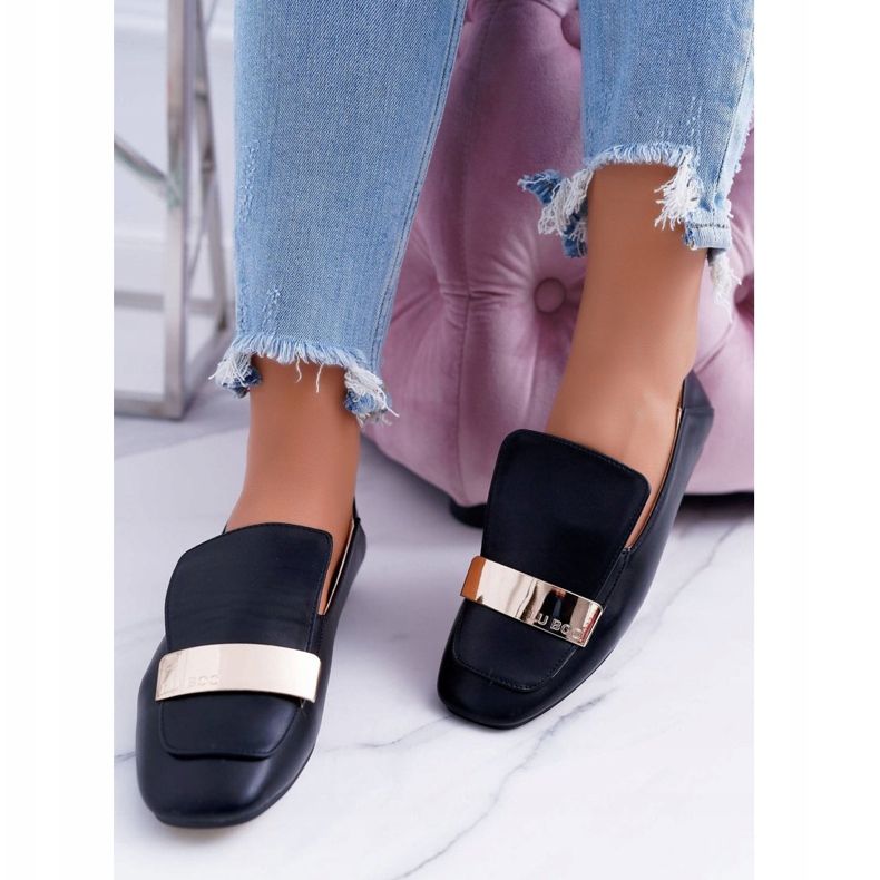 Mocassins Femme Lu Boo Grain Noir Avec Une Plaque Harlem 2