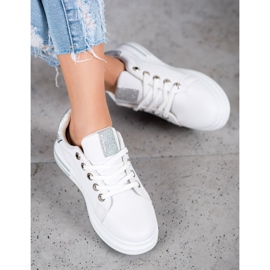 Diamantique Chaussures de sport sur la plate-forme blanc 2
