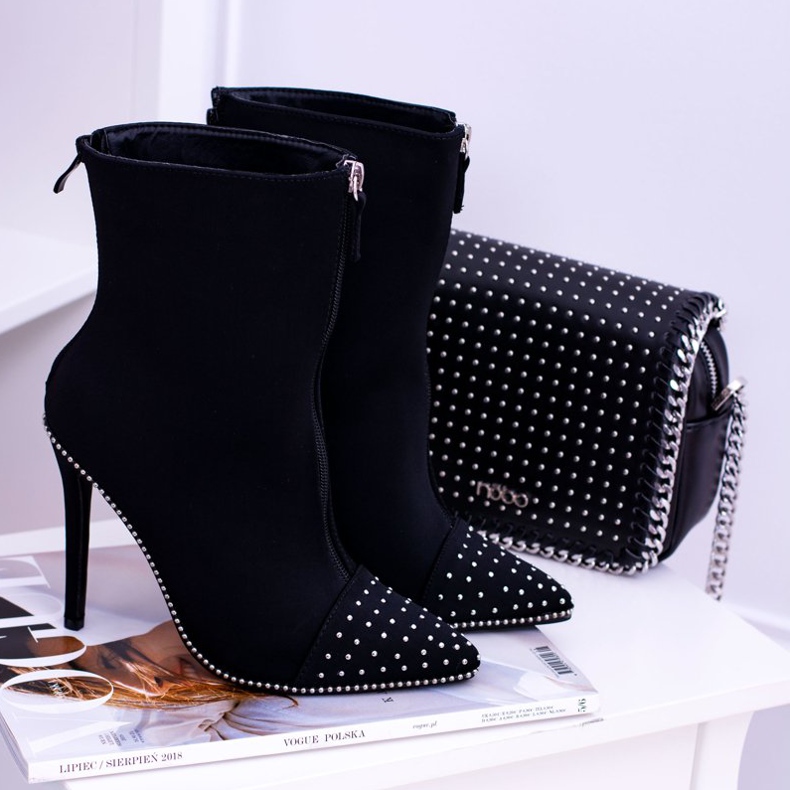 BUGO Bottes en daim noires sur un talon Regio le noir 1