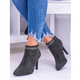 Vinceza Bottines Olive Femme à Talons Hauts Rivets Bemi vert 1