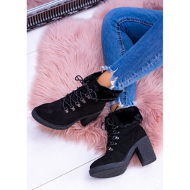 BUGO Bottes Femme Noires Avec Fourrure Sur Un Talon Influence le noir 7