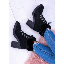 BUGO Bottes Femme Noires Avec Fourrure Sur Un Talon Influence le noir 6