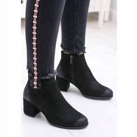 Bottes En Cuir Noires Pour Femmes Sur Un Talon Nicole le noir 2