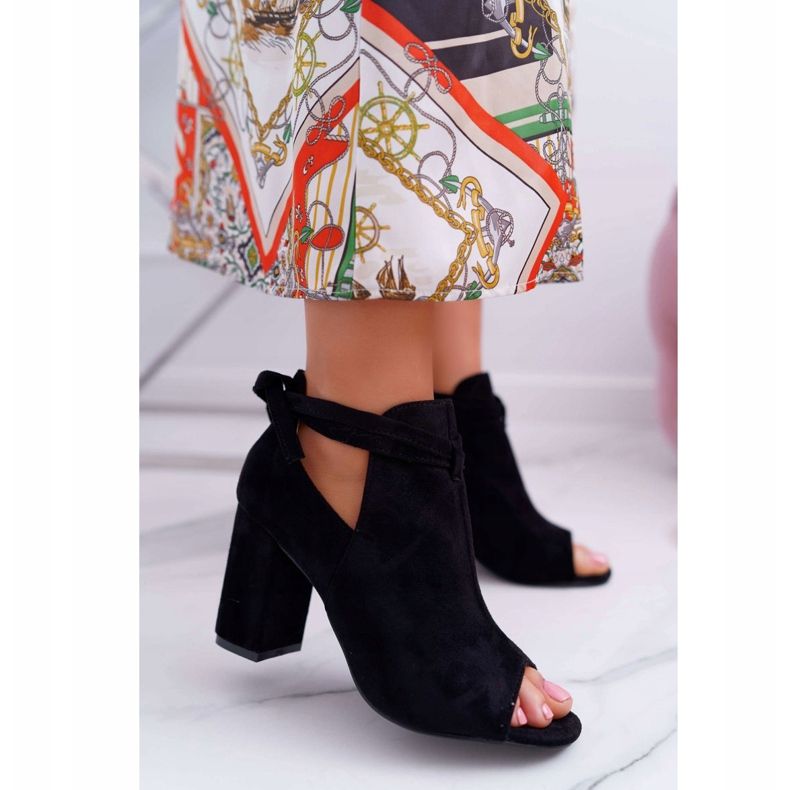 Vinceza Sandales bottines noires sur une barre à bouts ouverts gris le noir 1