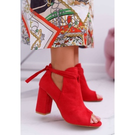 Vinceza Bottines rouges sandales sur une barre à bouts ouverts gris 1