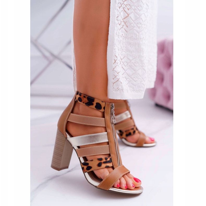 FE1 Sandales Pour Femmes Sur Un Talon Fermeture Éclair Élégante Sur Le Devant Rahel brun 1