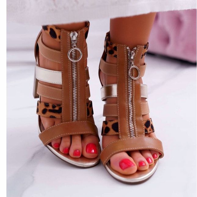 FE1 Sandales Pour Femmes Sur Un Talon Fermeture Éclair Élégante Sur Le Devant Rahel brun 2