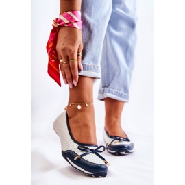 EVE Ballerines ajourées femme cuir blanc et bleu marine Erdola blanche 1