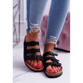 Pantoufles noires pour femmes Big Star DD274139 le noir 2