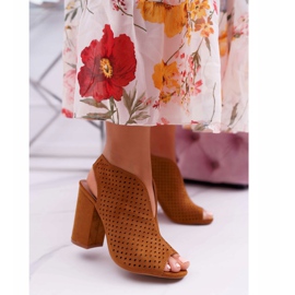 FW1 Sandales Pour Femmes À Talons Hauts Peep Toe Camel Nevienna brun 1