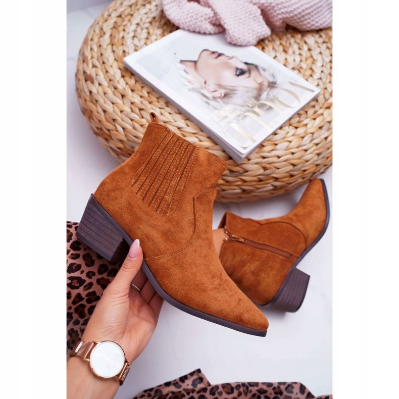 Bottes à talon plat pour femmes Umberco camel brun 1