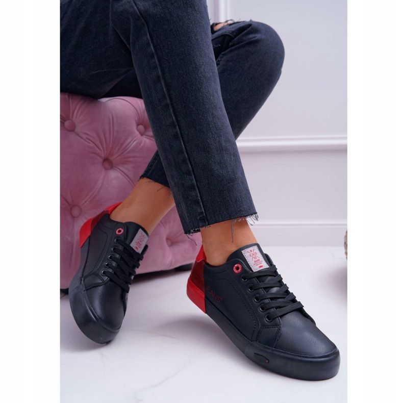 Femmes Cross Jeans Baskets Noires EE2R4019C le noir rouge 1