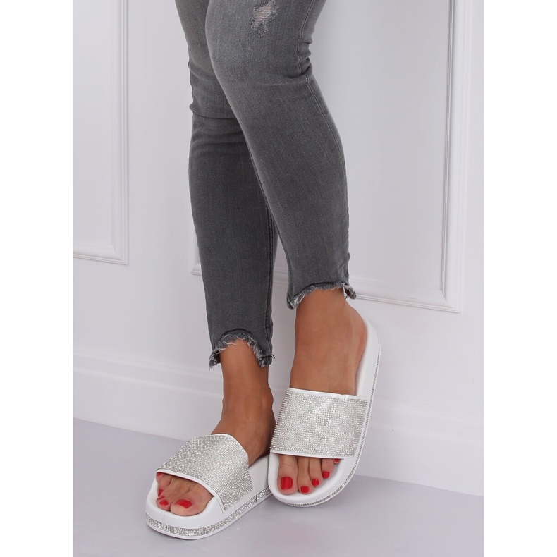 Blanc N-59 Chaussons blancs sur semelle épaisse gris 2