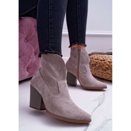 Bottes Femme À Talons Hauts En Daim Léger Cappuccino Nicole 2433 beige 1