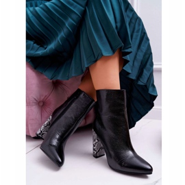 FJ1 Bottines Femme À Talons Hauts Serpent Motif Noir Vernel le noir 2