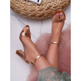 SEA Sandales Classiques Pour Femmes Sur Talon Champagne Fidji rose 1