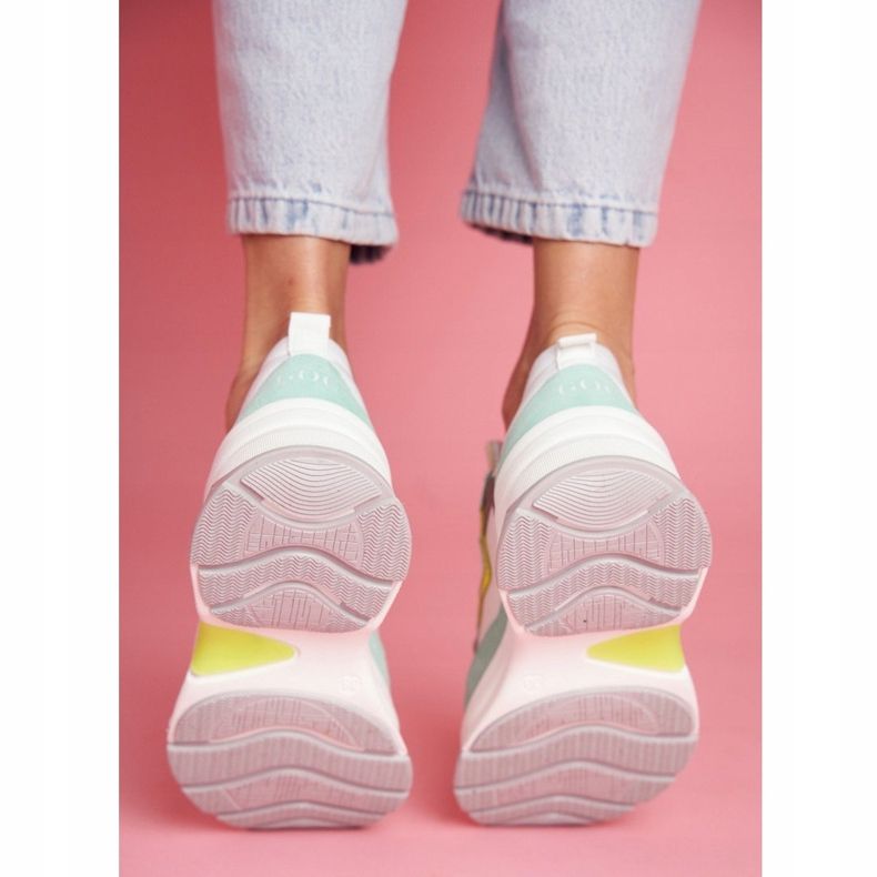 Chaussures de sport en cuir pour femmes GOE Mint White FF2N3011 blanche vert 1