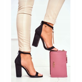 FW1 Sandales en daim noires sur une barre avec franges Annick 1