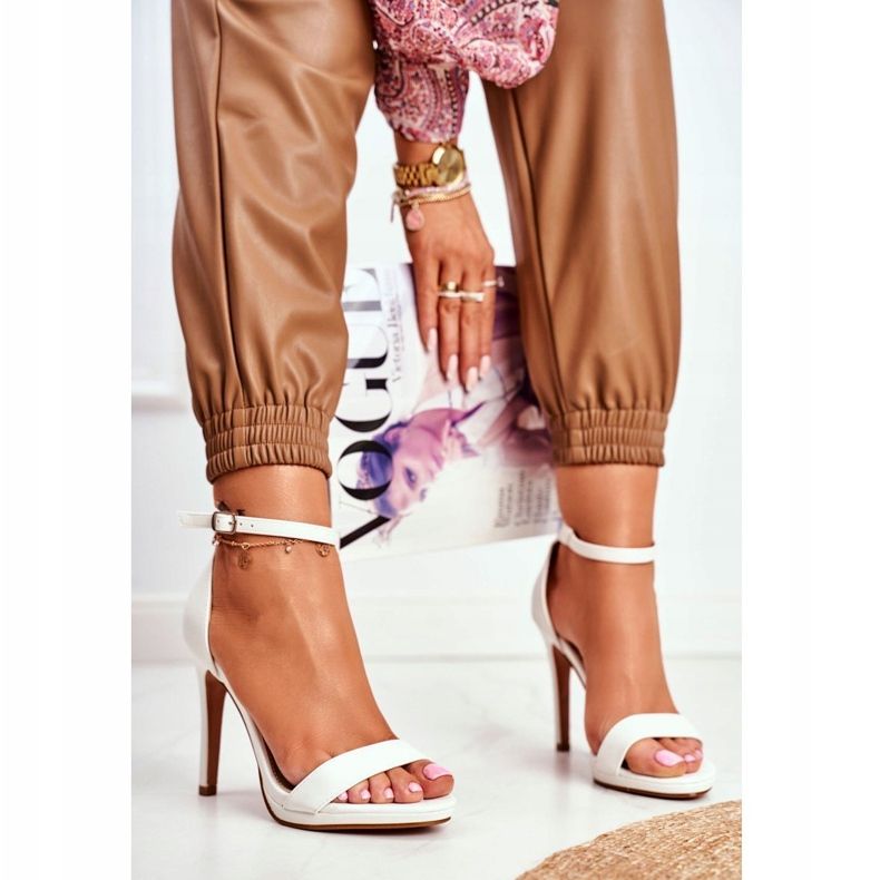 ADY Sandales pour femmes sur un talon haut White Frenzy blanche 1 ADY Sandales pour femmes sur un talon haut White Frenzy blanche 1