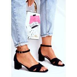 SEA Sandales en daim sur une barre Noir Nela 1