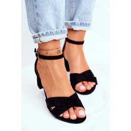 SEA Sandales en daim sur une barre Noir Nela le noir 3