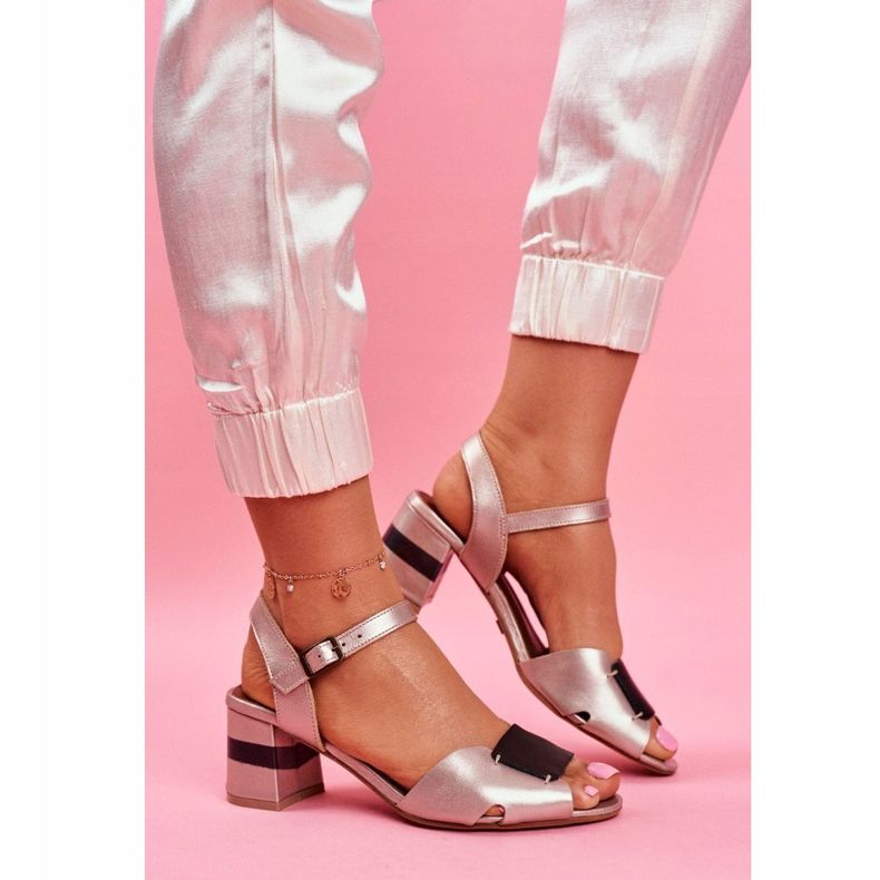 Sandales Femme Maciejka Cuir Doré 04120-25 / 00-5 noir jaune 1