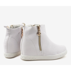 Baskets blanches bottines A03 4