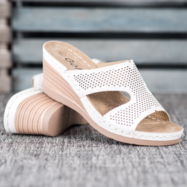 GOLL Pantoufles compensées légères blanche 1