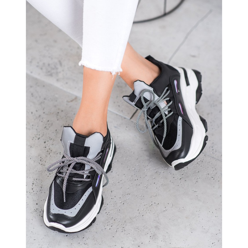 Small Swan Baskets de sport le noir 1