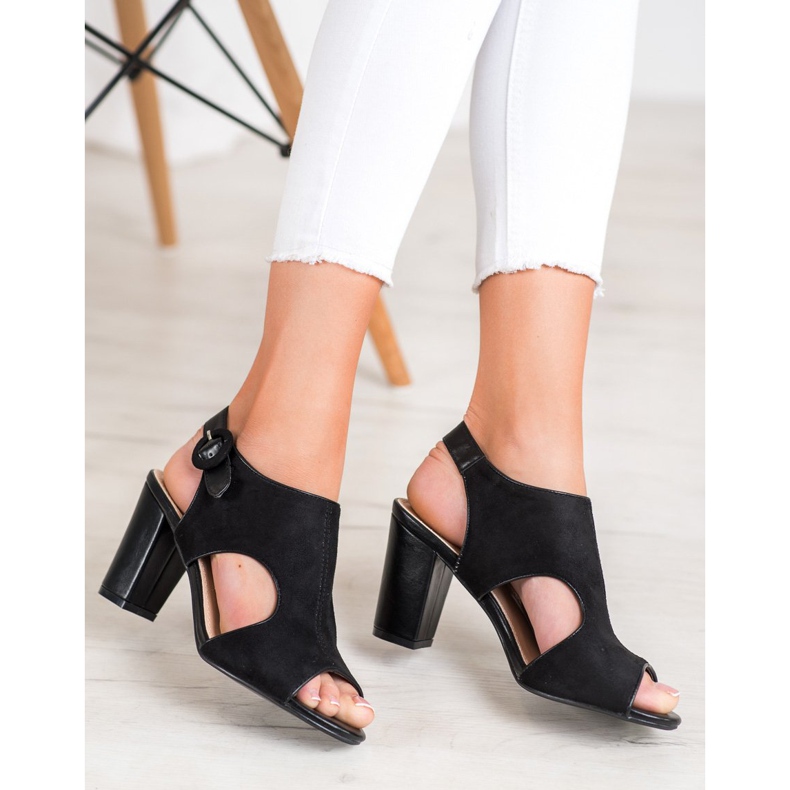 Weide Sandales construites en daim le noir 1