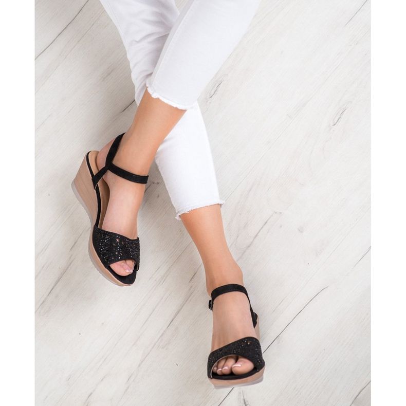 SHELOVET Sandales Ajourées Légères le noir 1