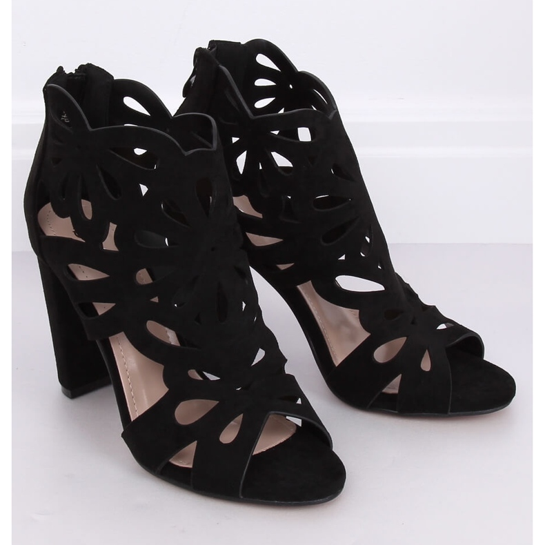 Bottines ajourées noires à talons M304P Noir 1