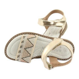 American Club Sandales en or des filles avec insert en cuir à paillettes GC08 / 20 d'or 5