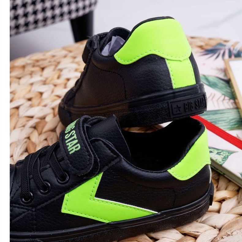 Chaussures Enfants Baskets Big Star Avec Velcro Noir FF374121 1