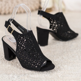 Goodin Sandales Ajourées En Daim noir 1