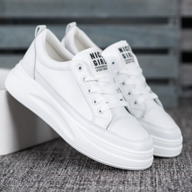 SHELOVET Baskets sur la plateforme Nice Girl blanche 1
