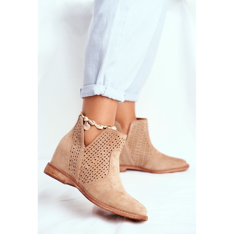 Bottines Femme Talon Plat Daim Ajouré Beige Nuances 1