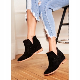 Bottines Femme Talon Plat Daim Ajouré Nuances Noires le noir 4