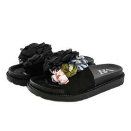 Chaussons PT-109 noirs avec fleurs le noir 1 Chaussons PT-109 noirs avec fleurs le noir 1
