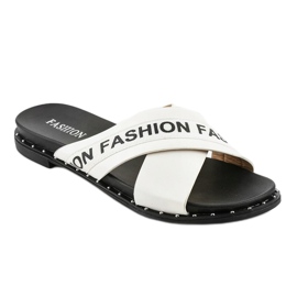 Chaussons blancs à la mode 888-1 1