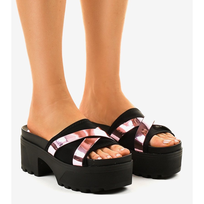 Talons hauts noirs CL-3A309-20 le noir 1