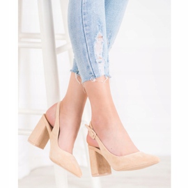 Comer Escarpins classiques à talon ouvert beige 1
