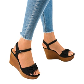 Sandales compensées en daim noir HY8542 le noir 1